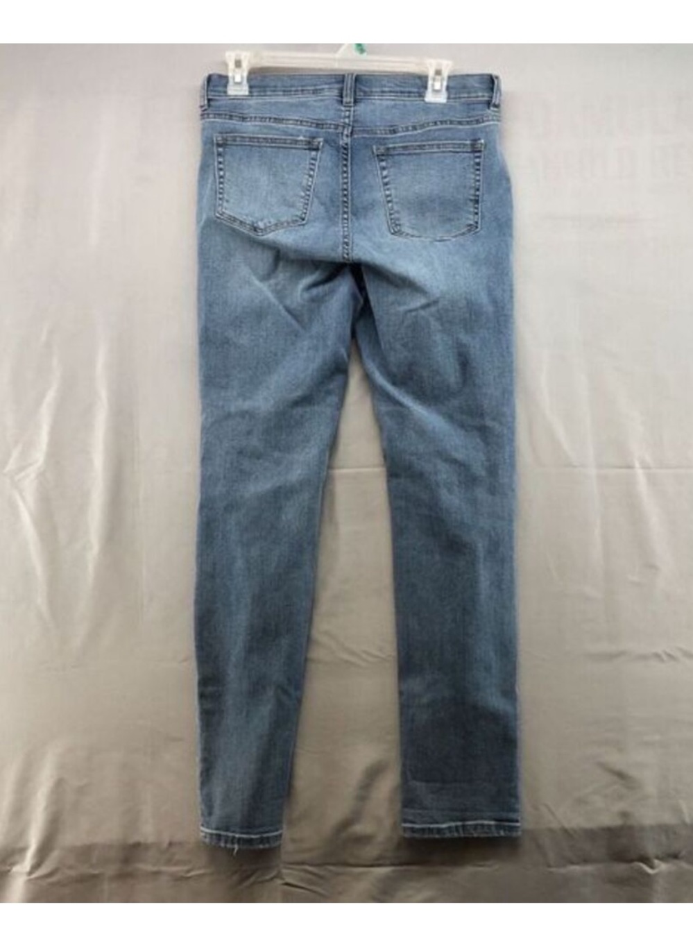 NYC & SOHO • Distressed High-Rise Skinny Jeans with Sequin Embellishments Curvy - Picture 6 of 14